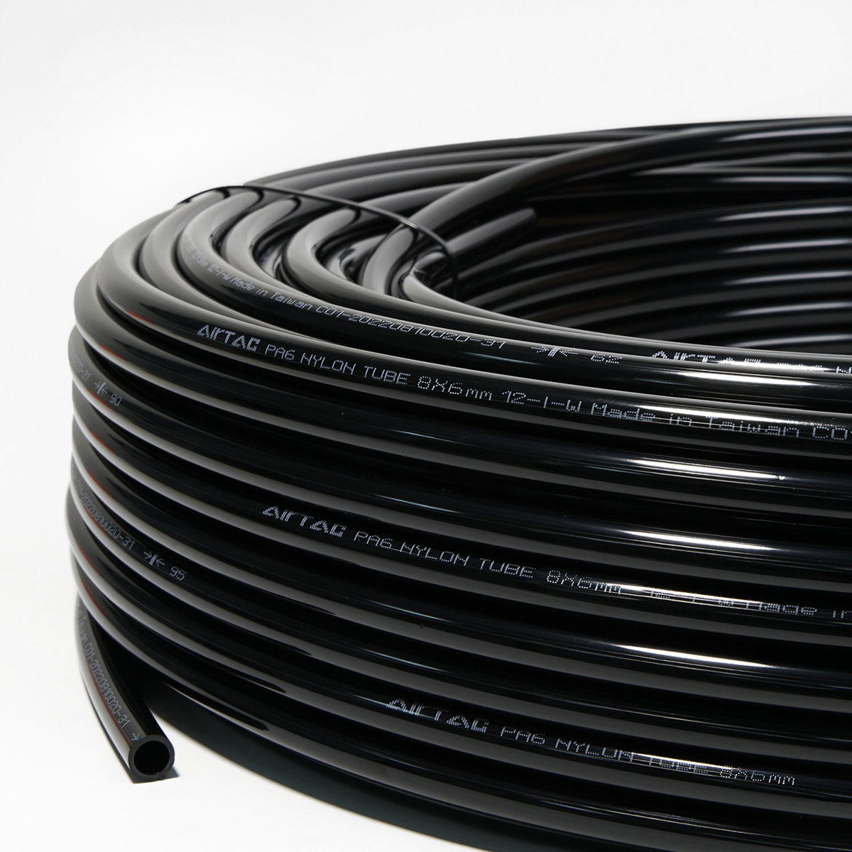PA6080060100MBK Airtac - Трубка полиамидная 8x6 мм, черная